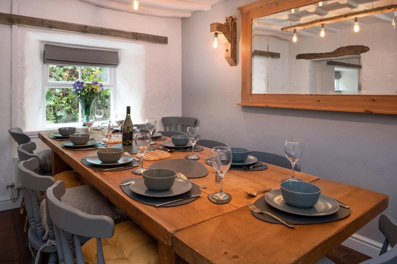 Farmhouse & Cottage At Geufron Farm - Dog Friendly Bryn-crug Bagian luar foto