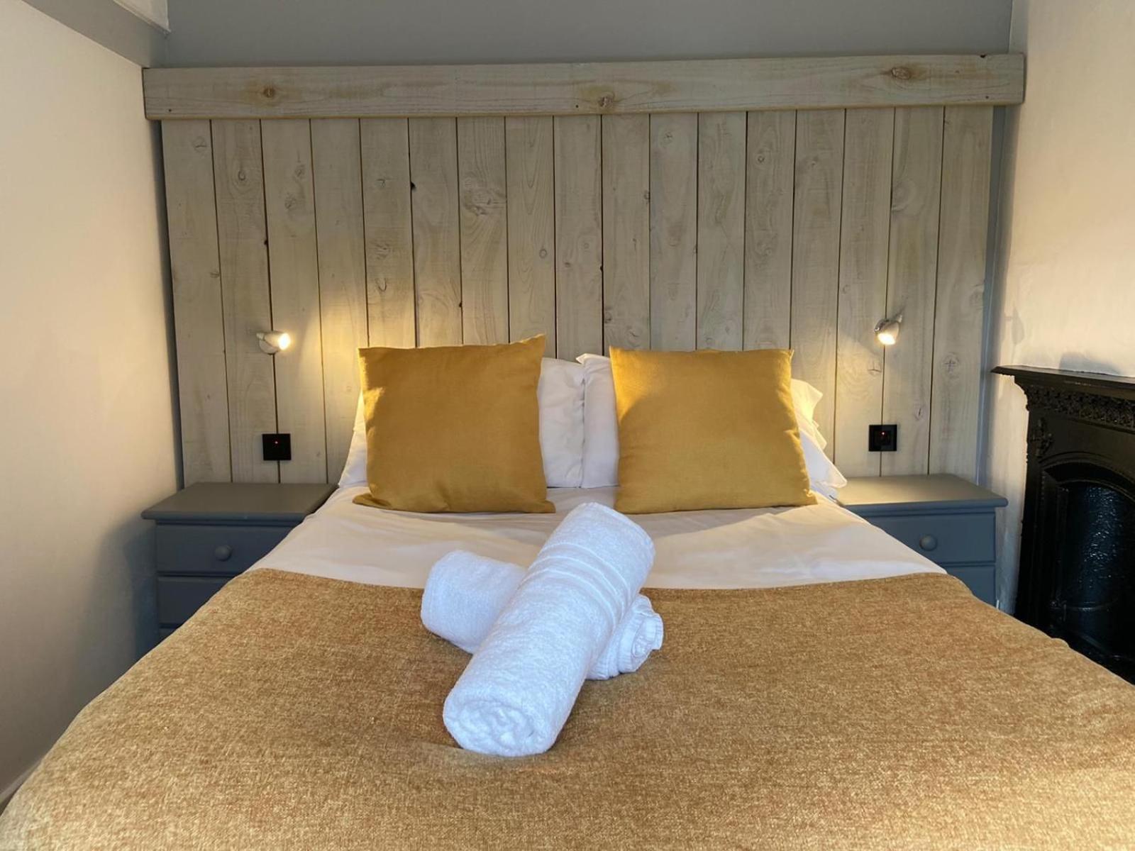 Farmhouse & Cottage At Geufron Farm - Dog Friendly Bryn-crug Bagian luar foto